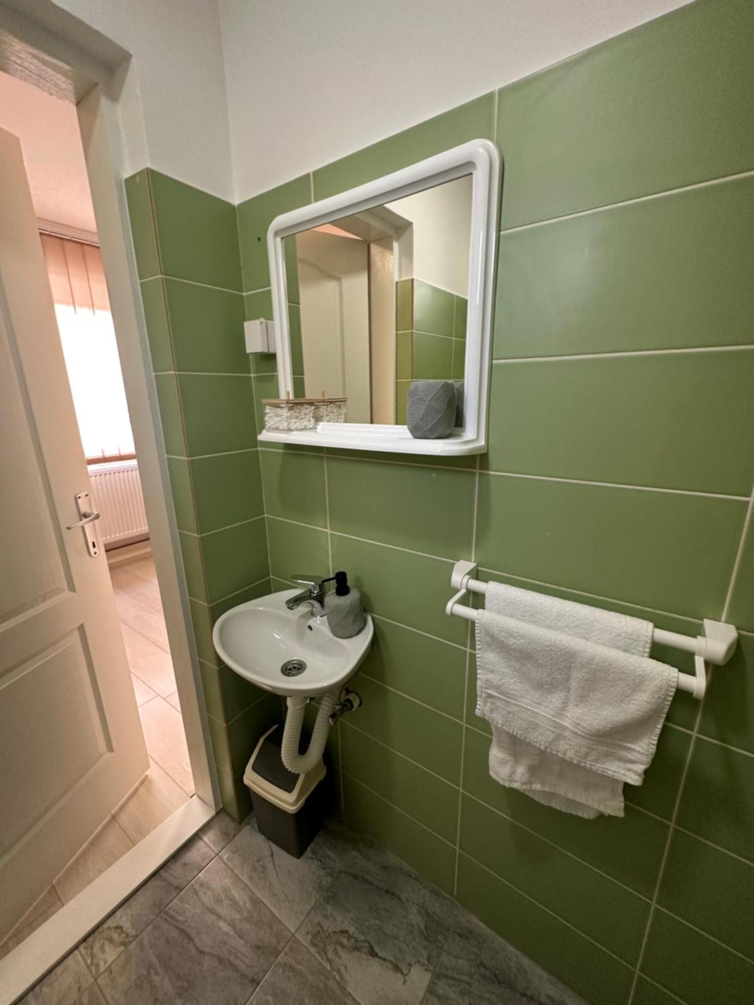 Sobe Tanja Apartment Subotica Exterior photo